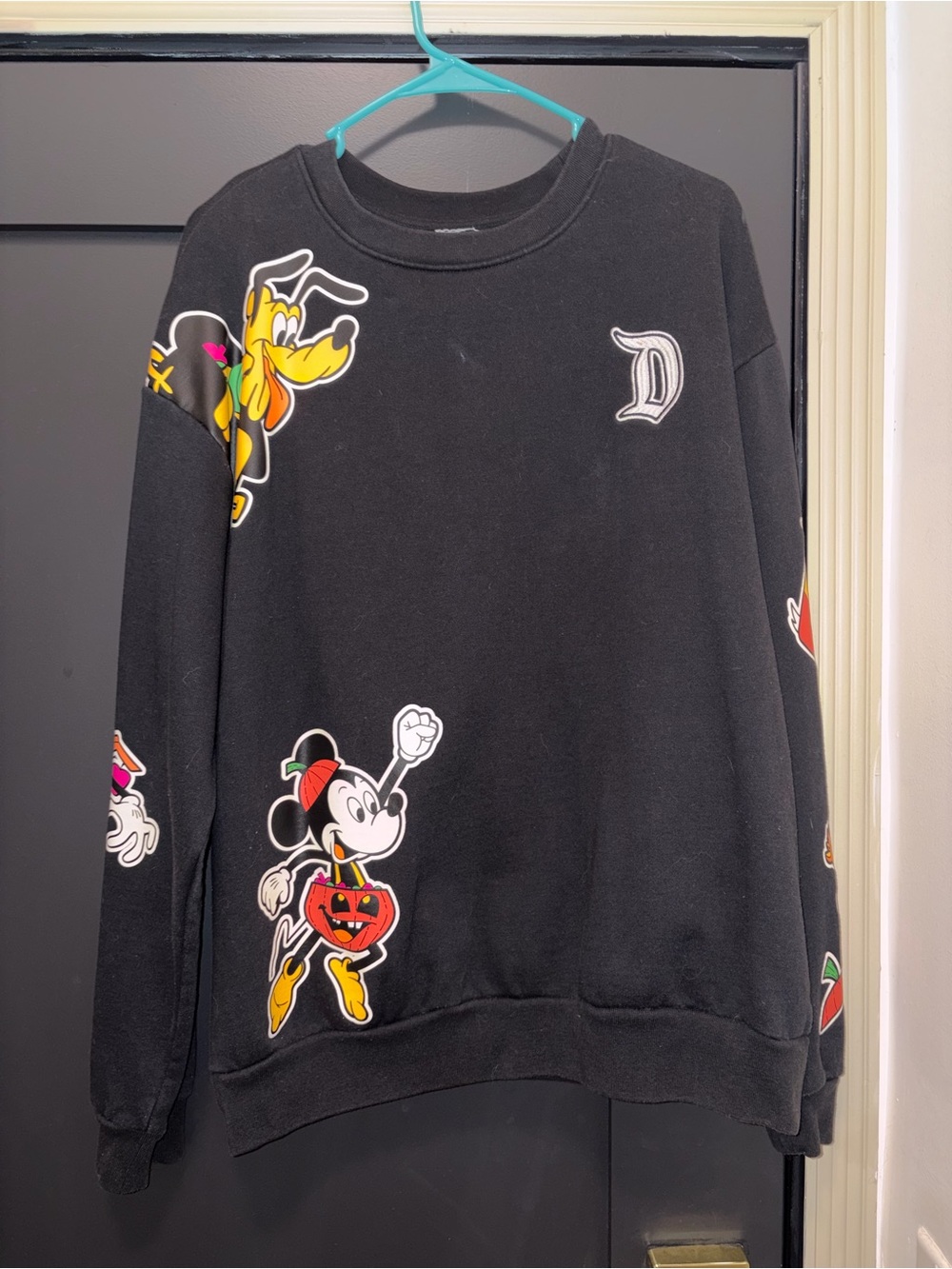 Disney Halloween Pullover